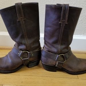 Frye boots harness
